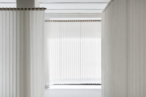 Simona Pavoni. À Jour: la leggerezza come architettura