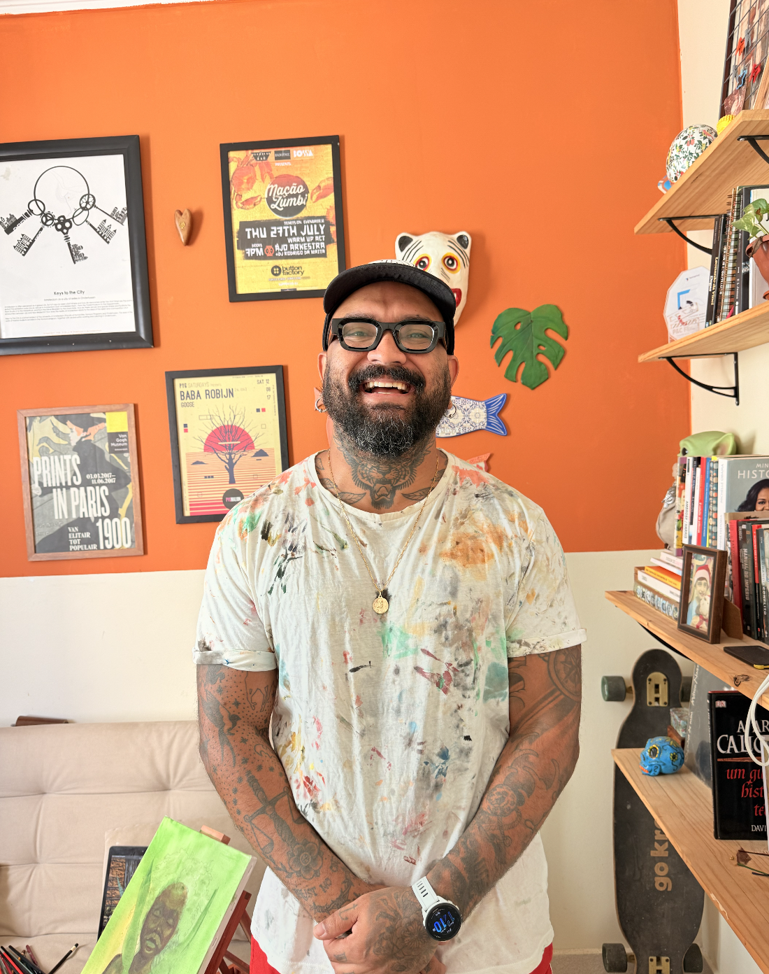 Arian Freak: A estética do estranho e a voz das minorias na arte urbana