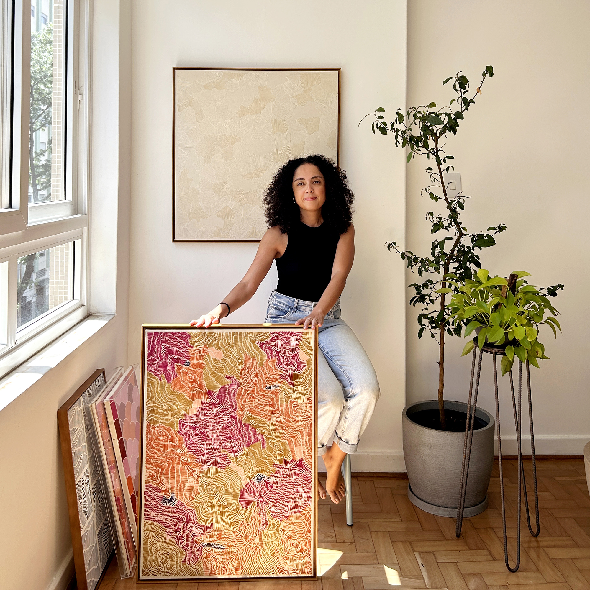 Casa Amarilo: O bordado livre como linguagem de afeto e a arte de morar