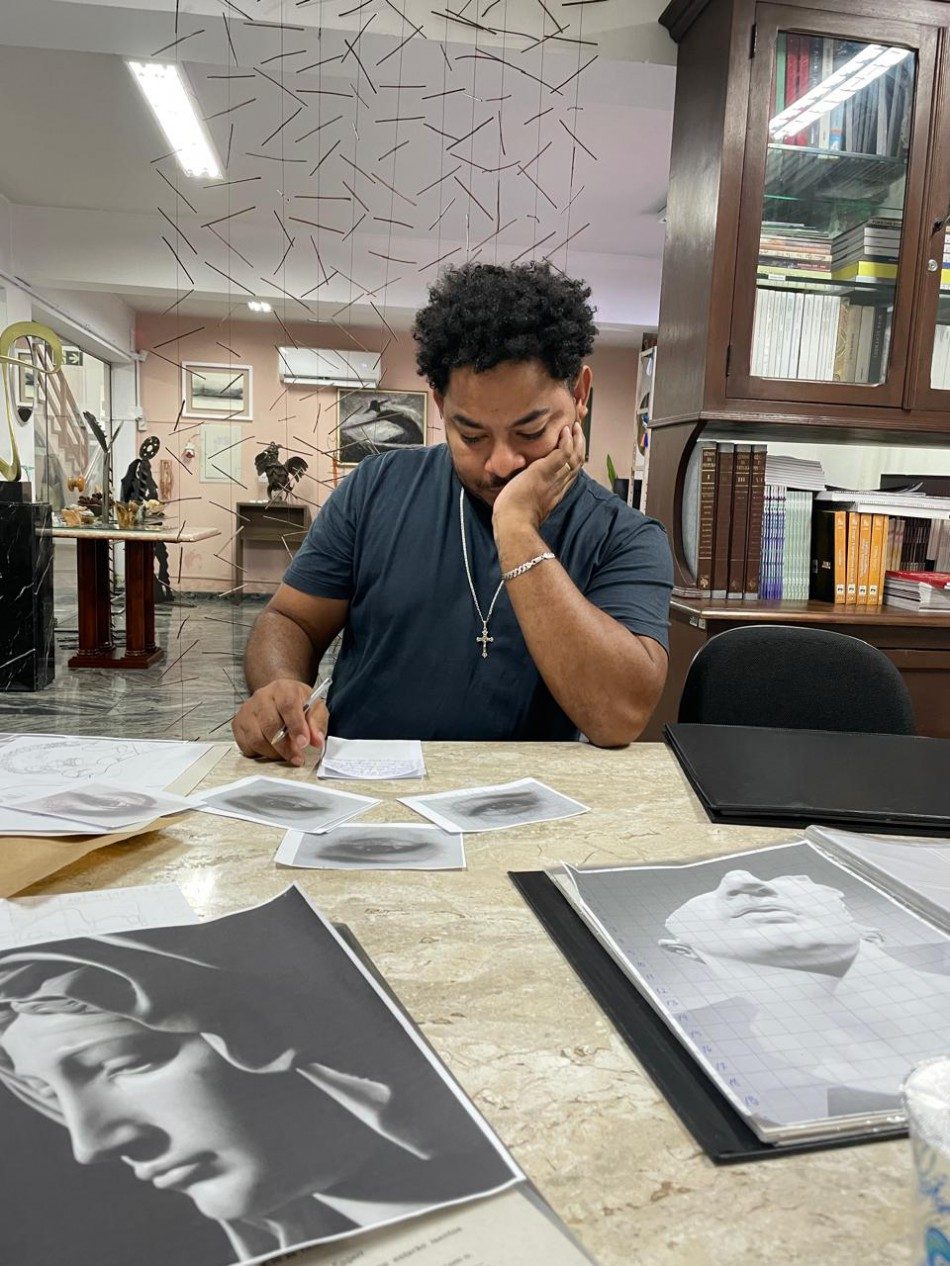 Museu de Arte de Blumenau promove Oficina de Desenho a Carvão e Grafite Museu de Arte de Blumenau promove Oficina de Desenho a Carvão e Grafite